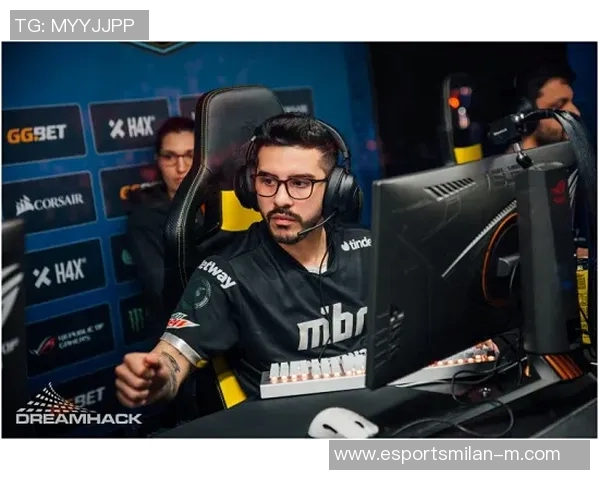 电竞比分CSGO装备选购必看键盘推荐助你提升游戏体验